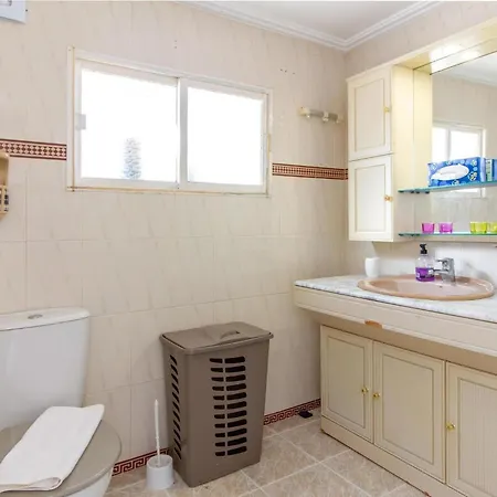 Con Terraza Prázdninový dům